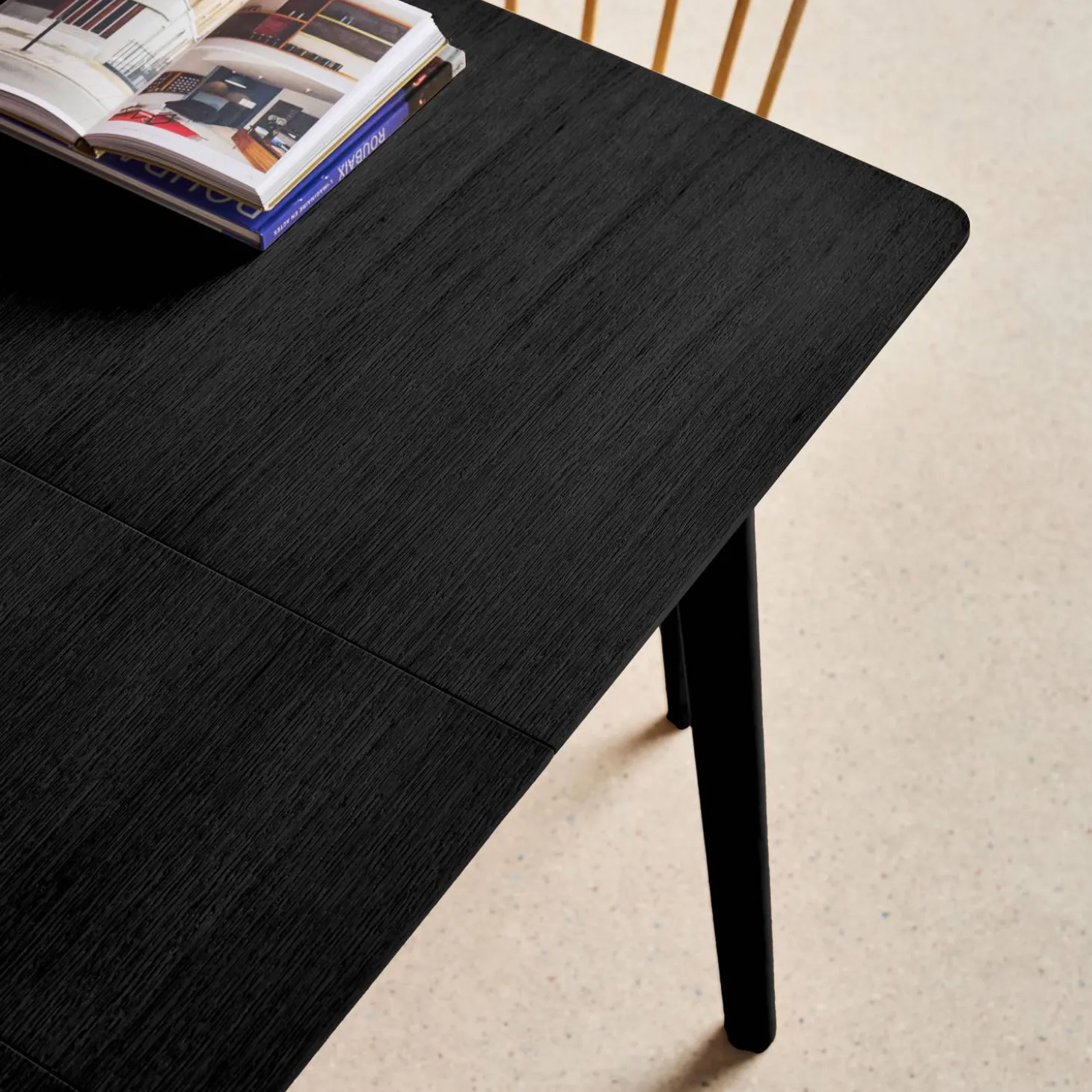 Uitschuifbare rechthoekige eettafel rubberhout en eikenfineer 4-6 plaatsen