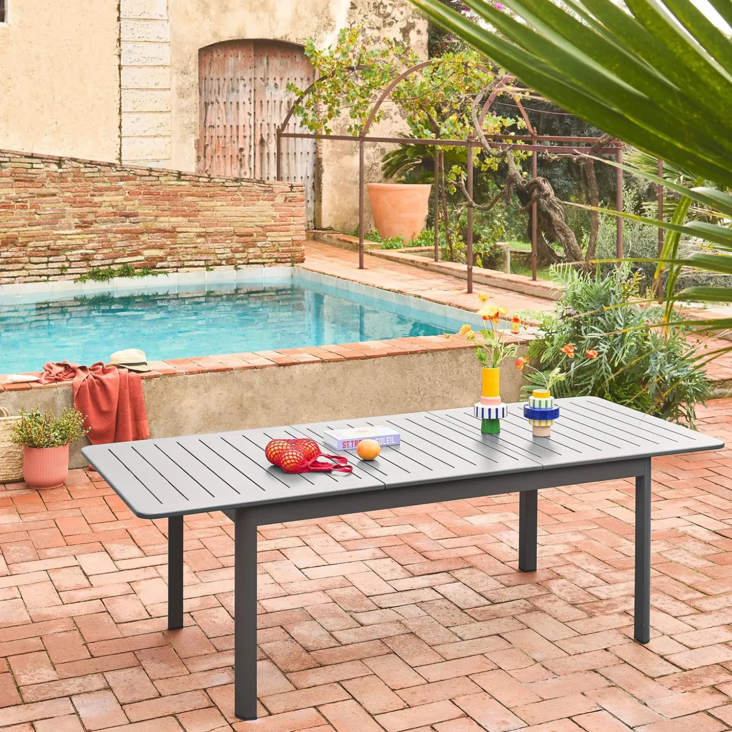 Uitschuifbare tuintafel van aluminium, 8 plaatsen