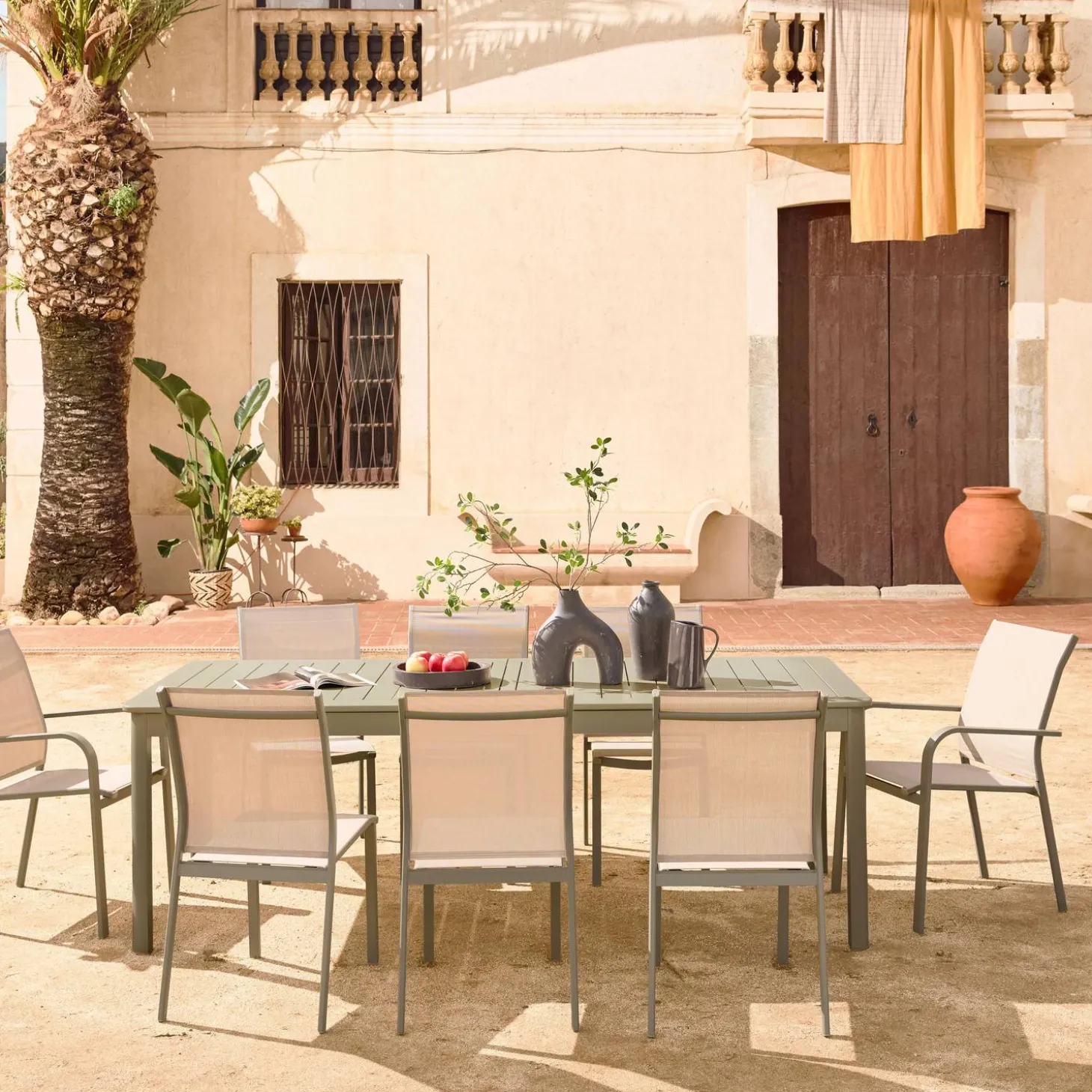 Uitschuifbare tuintafel van aluminium en textileen, 10 stoelen