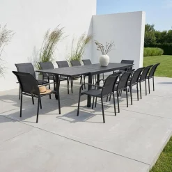 Verlengbare tuintafel met 10 stoelen van aluminium en textileen