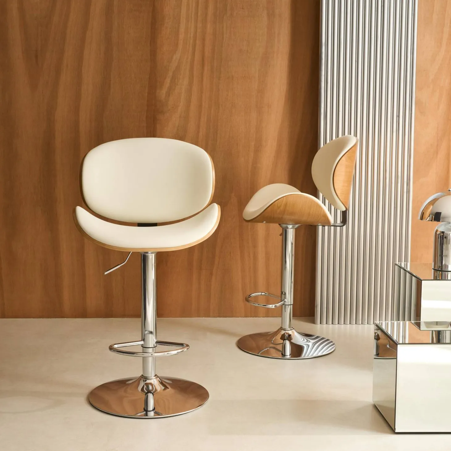 Verstelbare barkruk, houtdecor en kunstleer (set van 2)