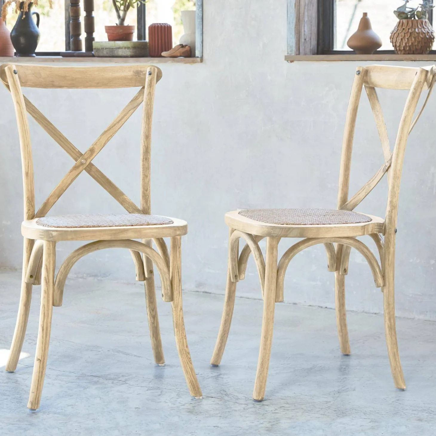 Vintage rubberhouten bistrostoelen (set van 2)