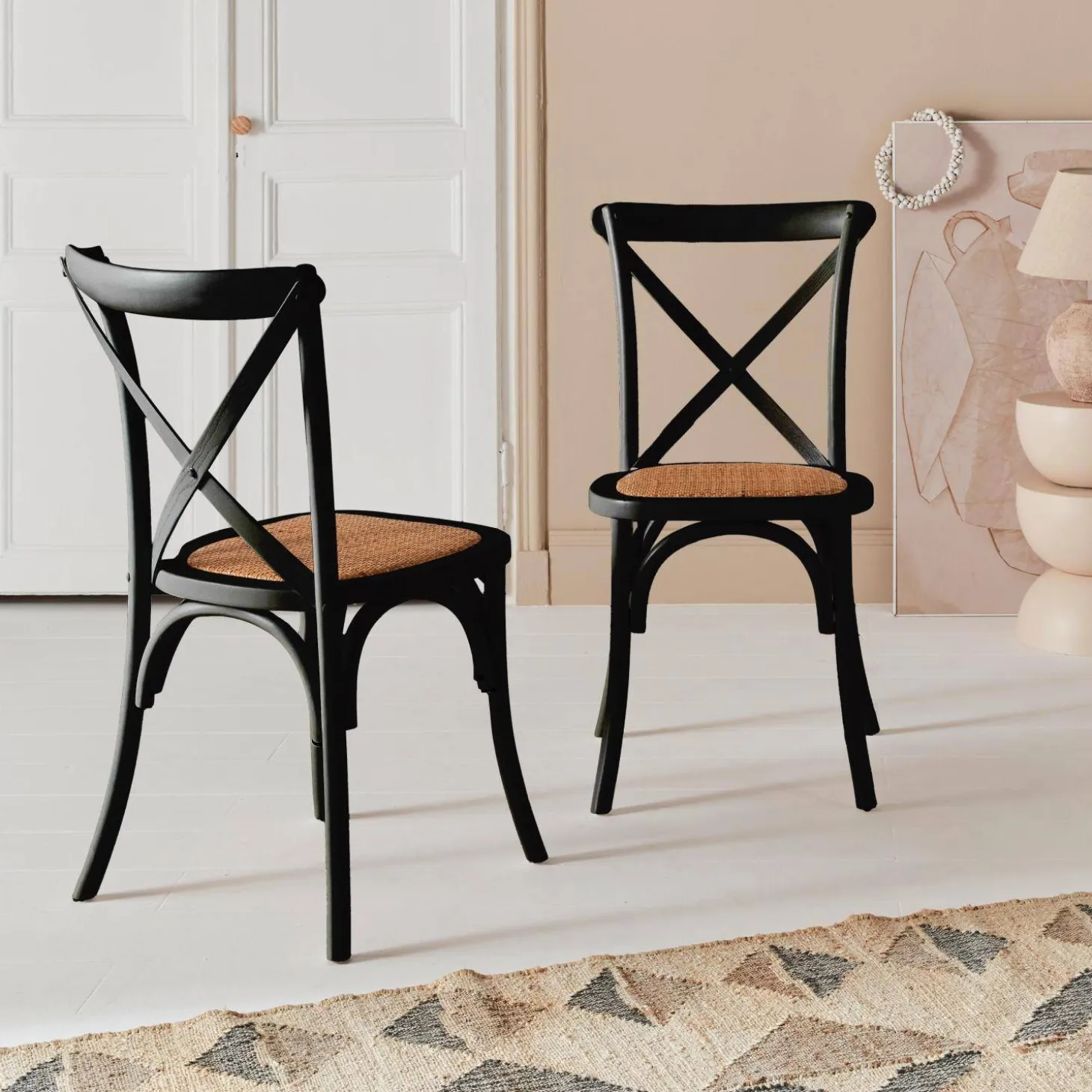 Vintage rubberhouten bistrostoelen (set van 2)