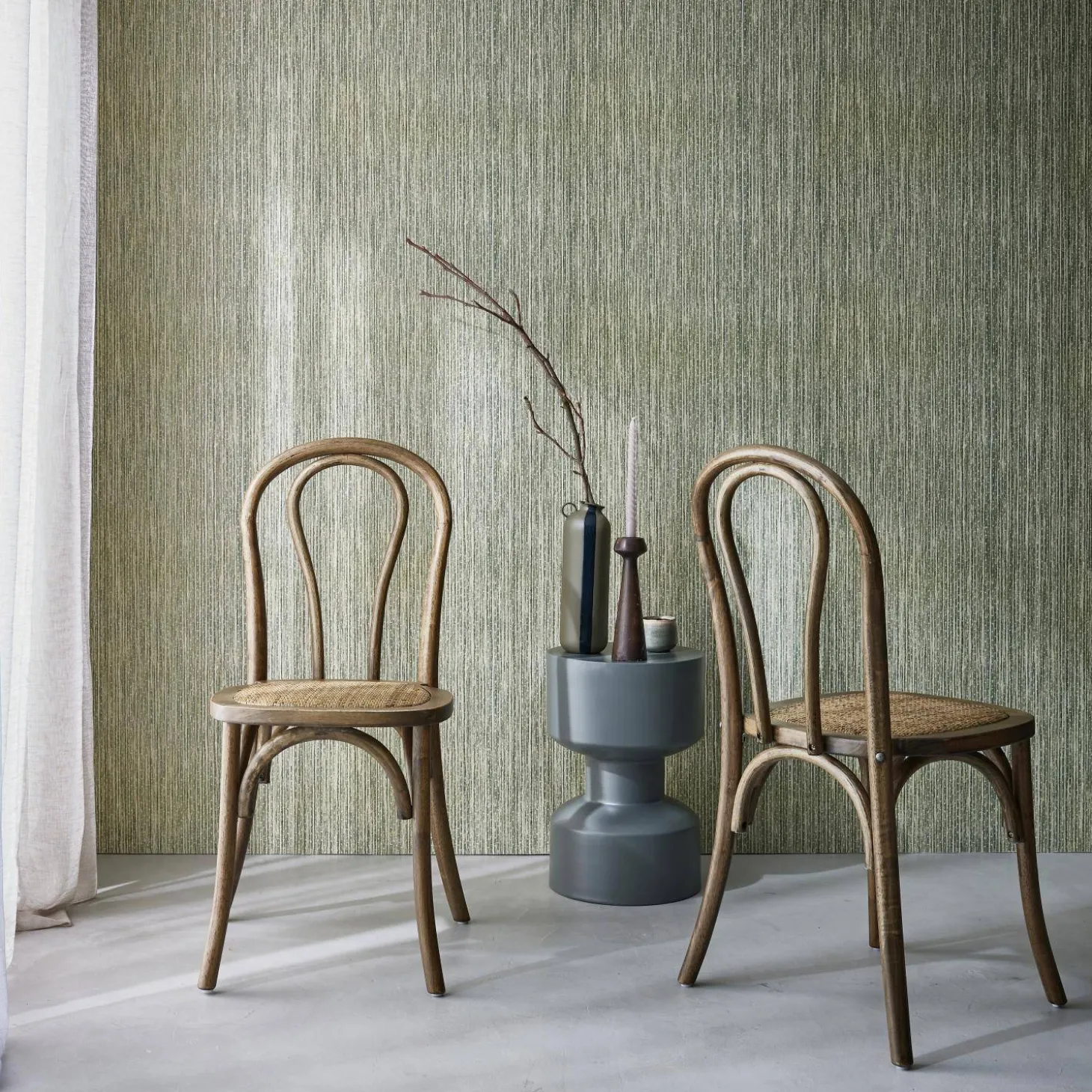 Vintage rubberhouten en rotan stoelen (set van 2)