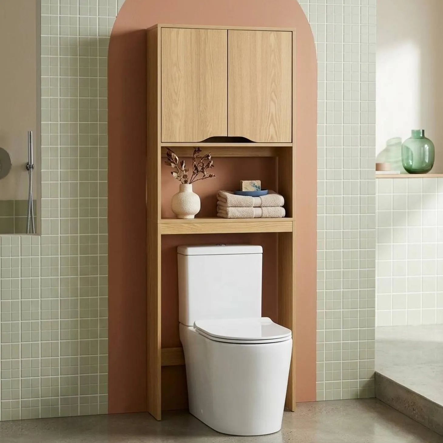 Vintage WC-kast met houtdecor
