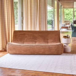 Vloerkleed voor binnen met crèmekleurig grafisch patroon