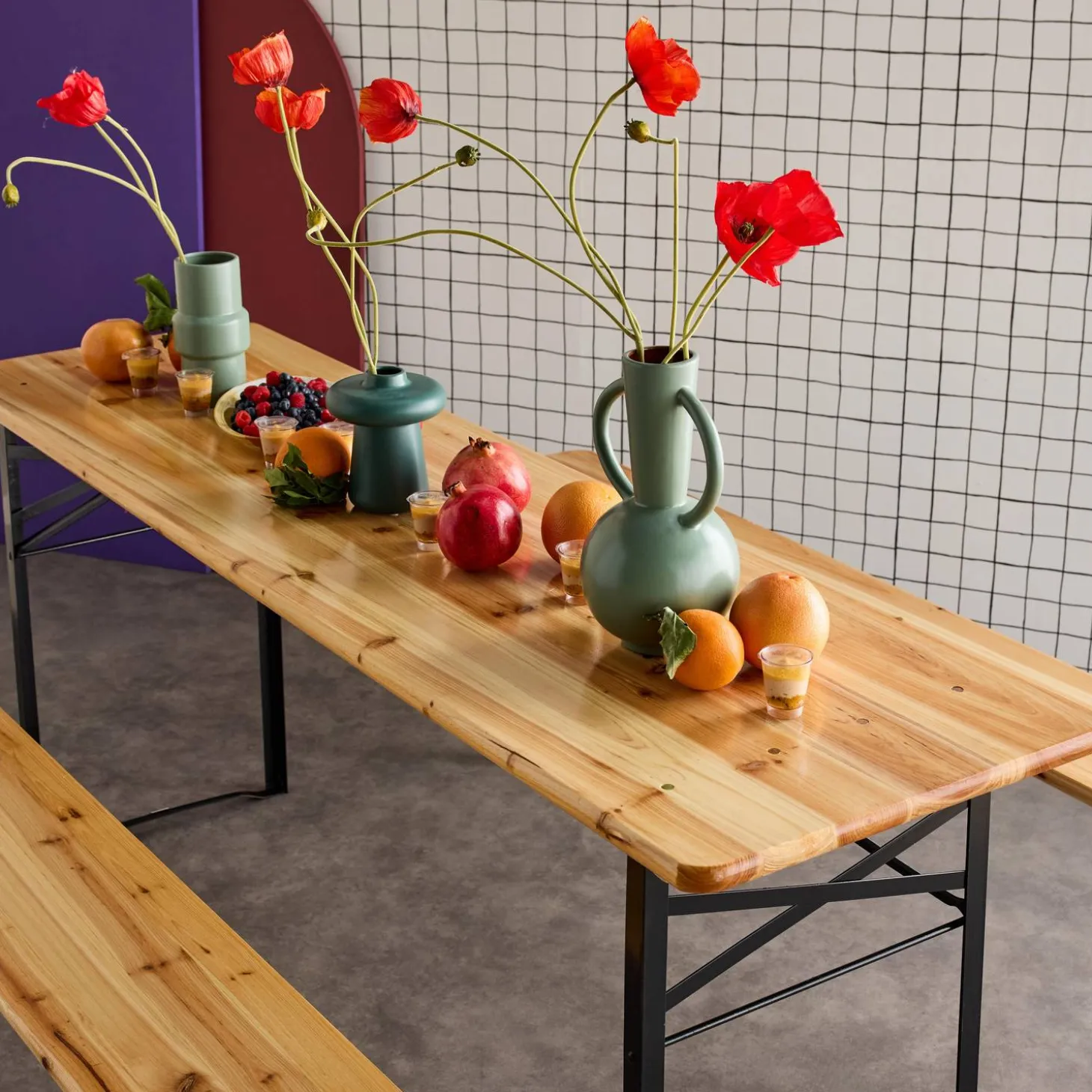 Vouwbare tafel van dennenhout met 2 banken (set van 2)