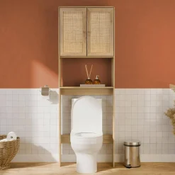 Wc meubelrek met houten en rotan decoratie