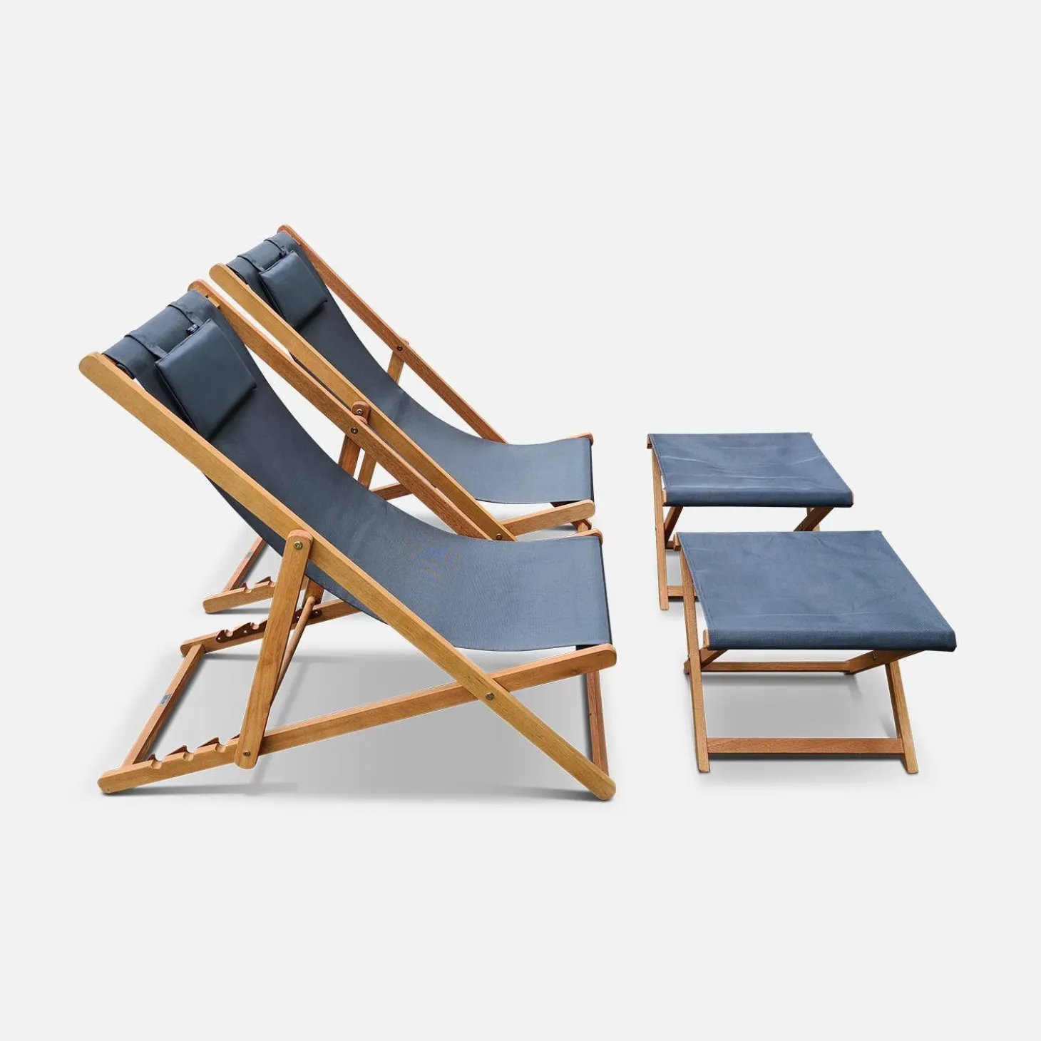 2x houten strandstoelen met voetenbank